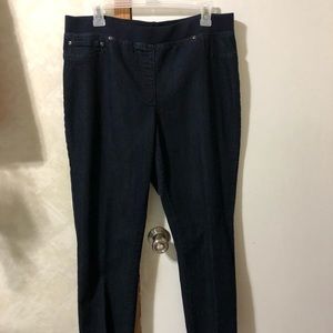 Alfred Dunner Pull on Stretch Jeans